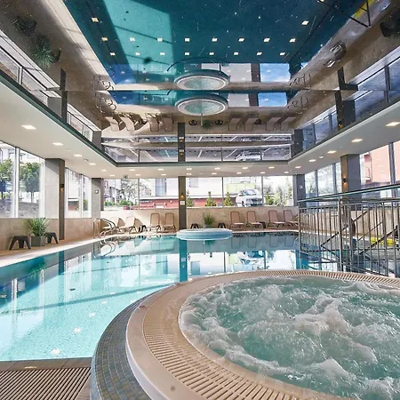 Apartman Szafirowe Z Widokiem Na Morze 4 Kryty Basen I Sauna Hevenia *