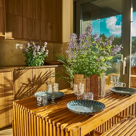 Apartment Szafirowe Z Widokiem Na Morze 4 Kryty Basen I Sauna Hevenia